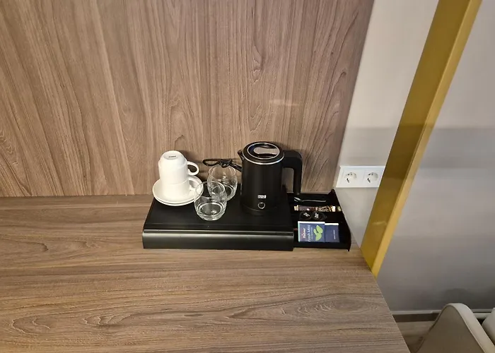 Hotel Odeon I Self Check In I Toilet On The Hallway *